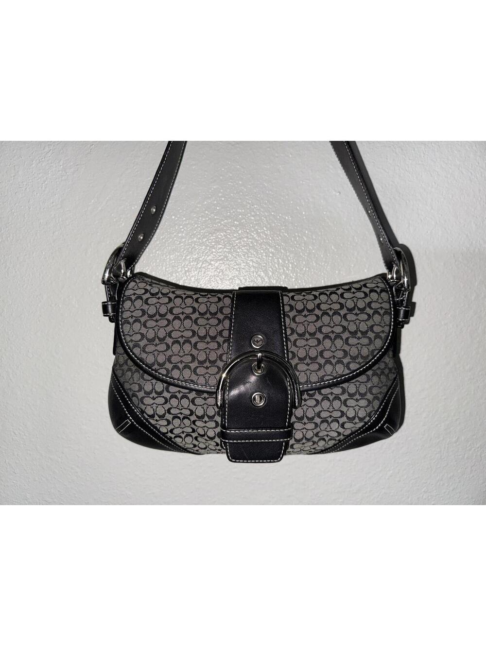 Coach Soho Signature Buckle Flap Shoulder Bag Vintage Y2K. Preowned